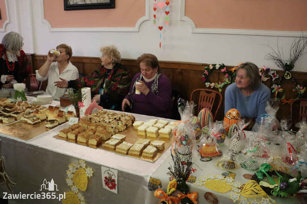 Fotorelacja: Kiermasz Wielkanocny w Pałacyku nad Wartą w Zawierciu