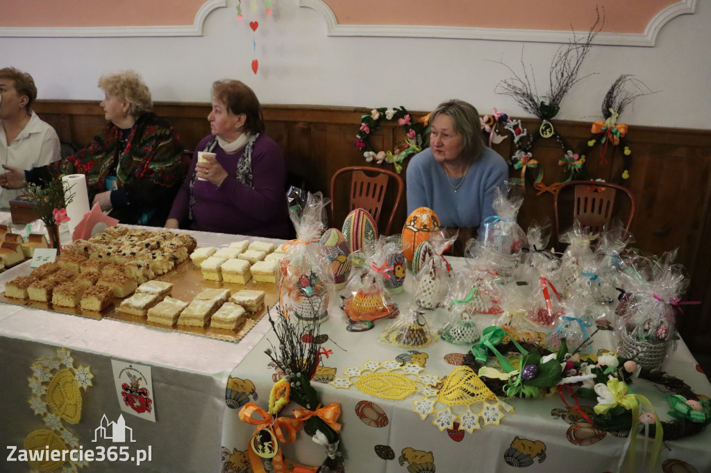 Fotorelacja: Kiermasz Wielkanocny w Pałacyku nad Wartą w Zawierciu