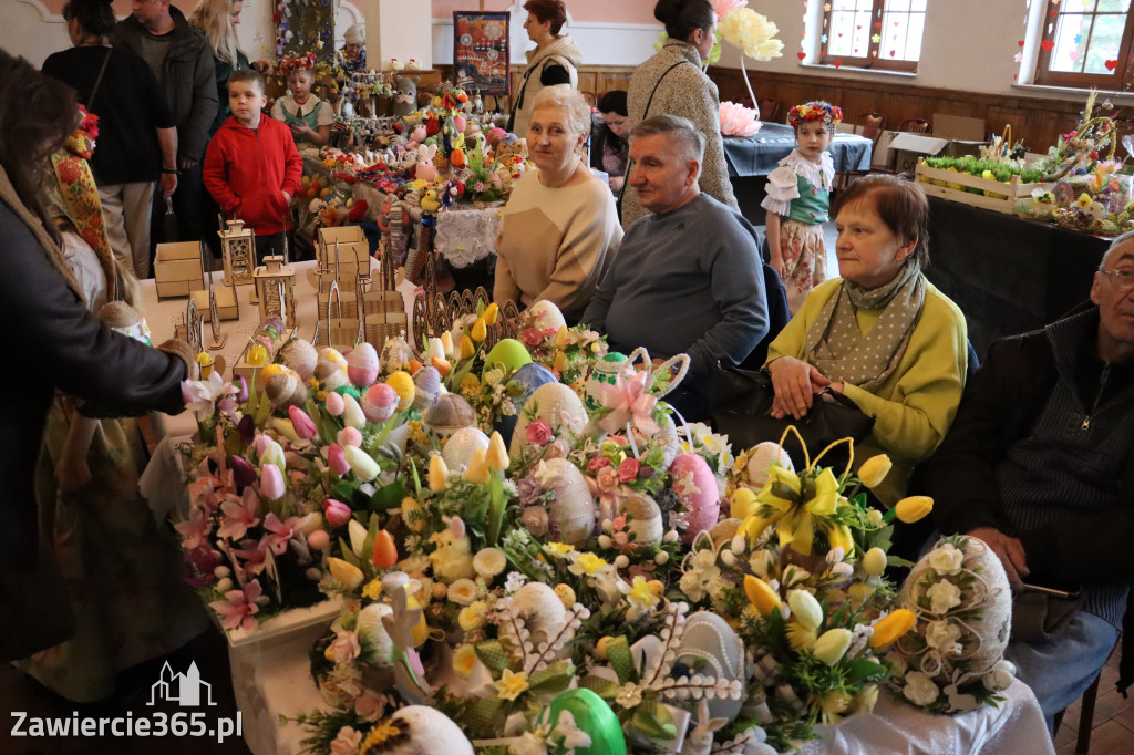 Fotorelacja: Kiermasz Wielkanocny w Pałacyku nad Wartą w Zawierciu