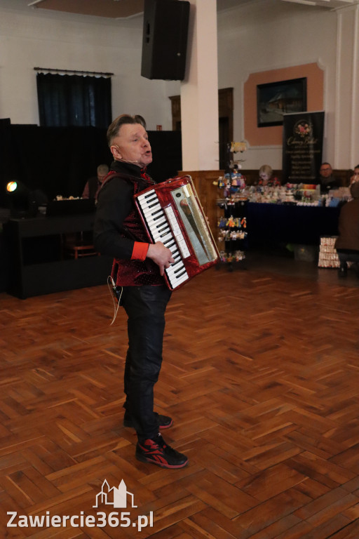 Fotorelacja: Kiermasz Wielkanocny w Pałacyku nad Wartą w Zawierciu