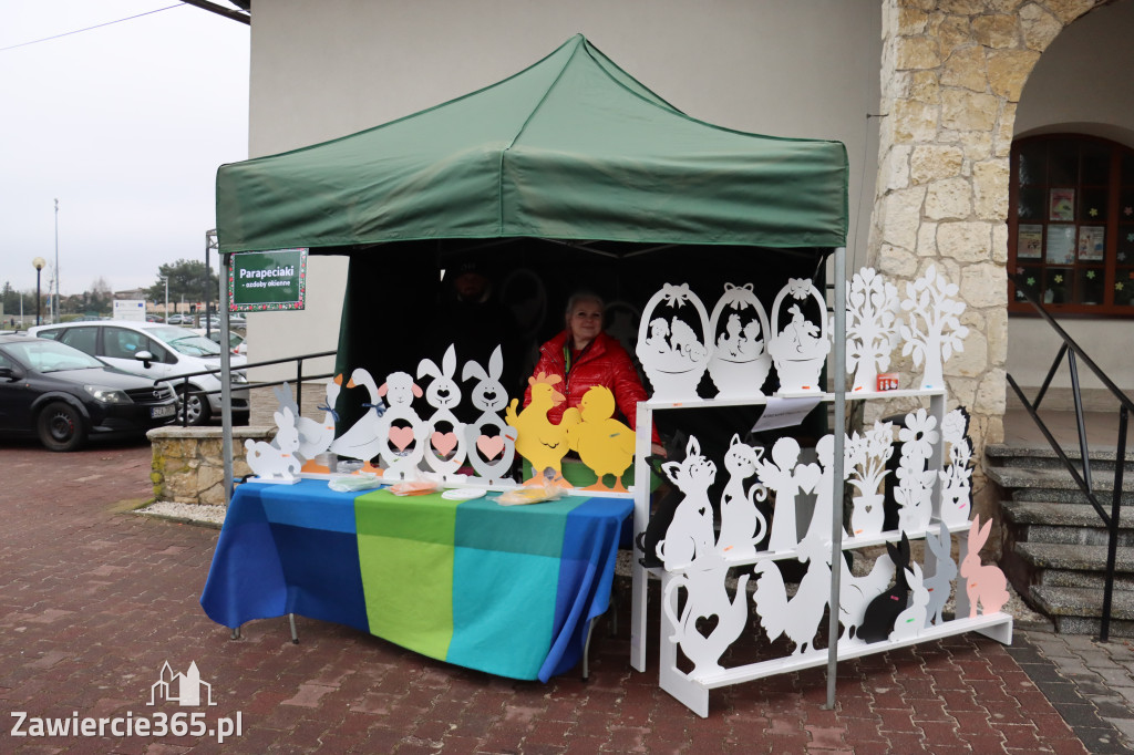 Fotorelacja: Kiermasz Wielkanocny w Pałacyku nad Wartą w Zawierciu
