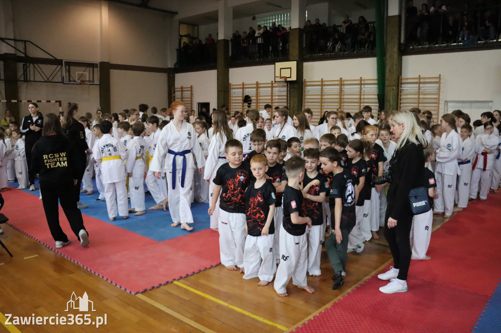 Fotorelacja: Zawody Taekwon-do Jura Cup oraz Międzywojewódzkie Mistrzostwa Juniorów w Łazach