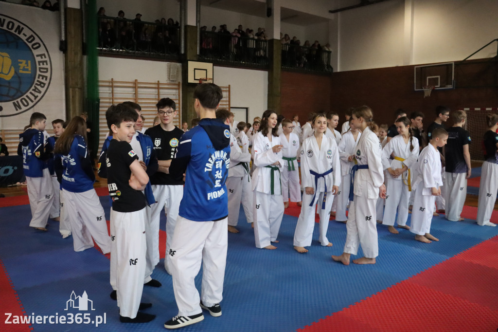 Fotorelacja: Zawody Taekwon-do Jura Cup oraz Międzywojewódzkie Mistrzostwa Juniorów w Łazach