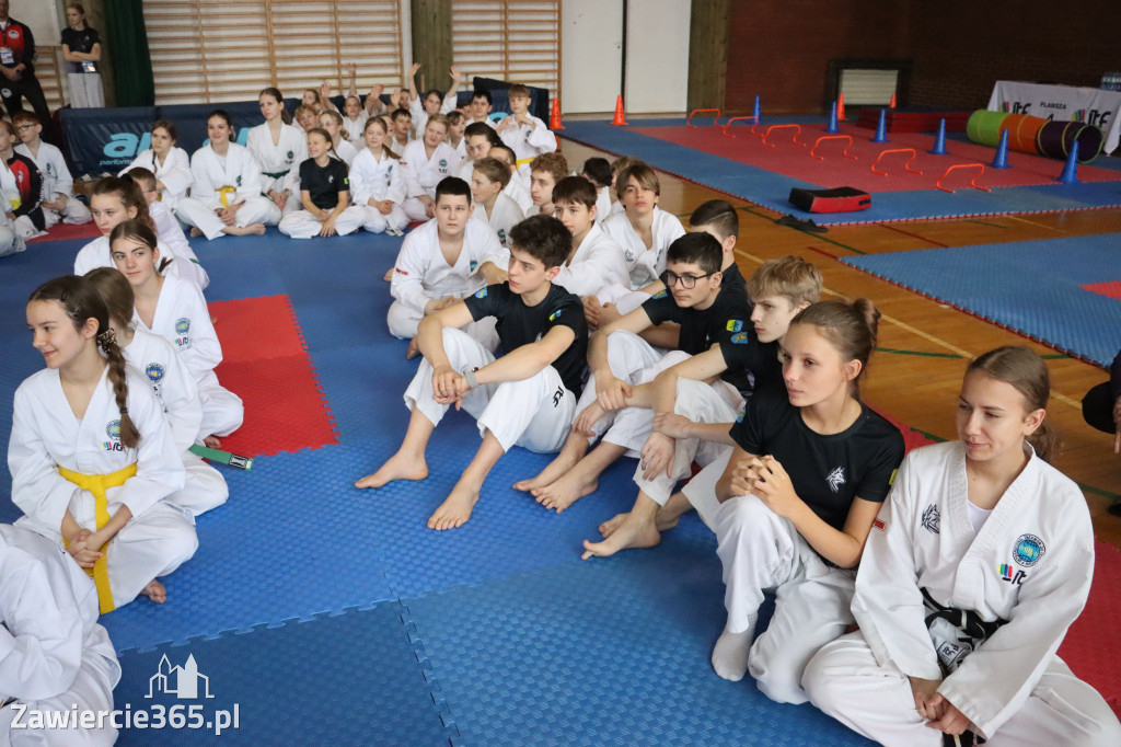 Fotorelacja: Zawody Taekwon-do Jura Cup oraz Międzywojewódzkie Mistrzostwa Juniorów w Łazach