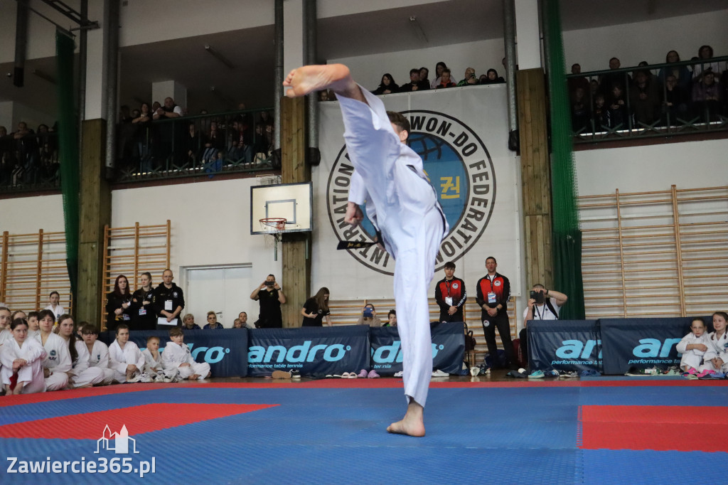 Fotorelacja: Zawody Taekwon-do Jura Cup oraz Międzywojewódzkie Mistrzostwa Juniorów w Łazach