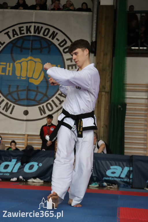 Fotorelacja: Zawody Taekwon-do Jura Cup oraz Międzywojewódzkie Mistrzostwa Juniorów w Łazach