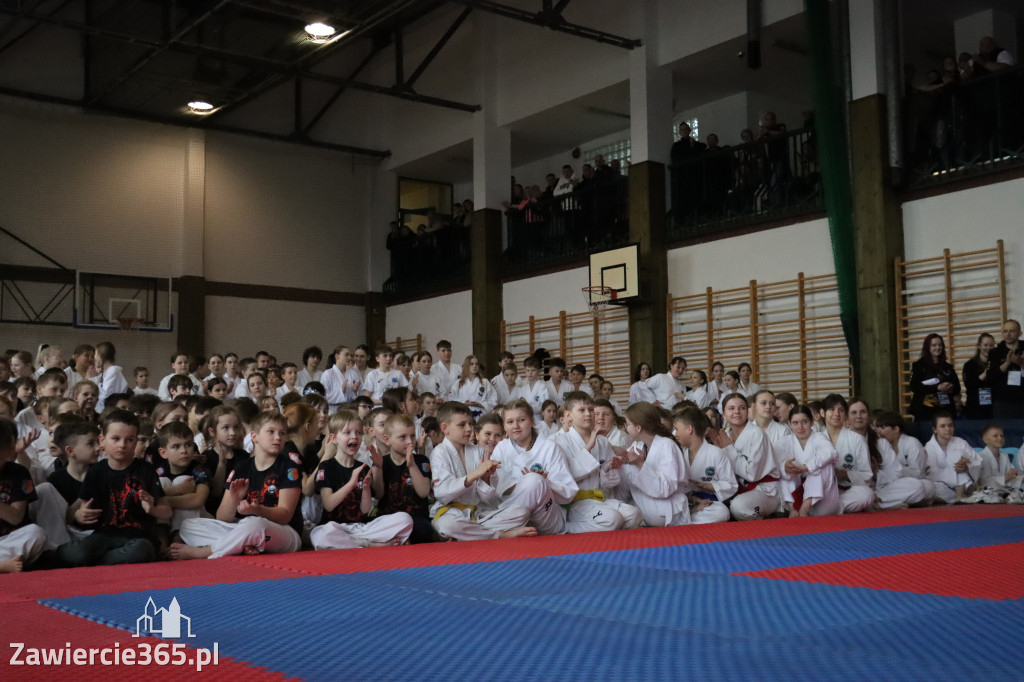 Fotorelacja: Zawody Taekwon-do Jura Cup oraz Międzywojewódzkie Mistrzostwa Juniorów w Łazach