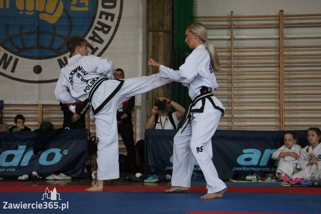 Fotorelacja: Zawody Taekwon-do Jura Cup oraz Międzywojewódzkie Mistrzostwa Juniorów w Łazach