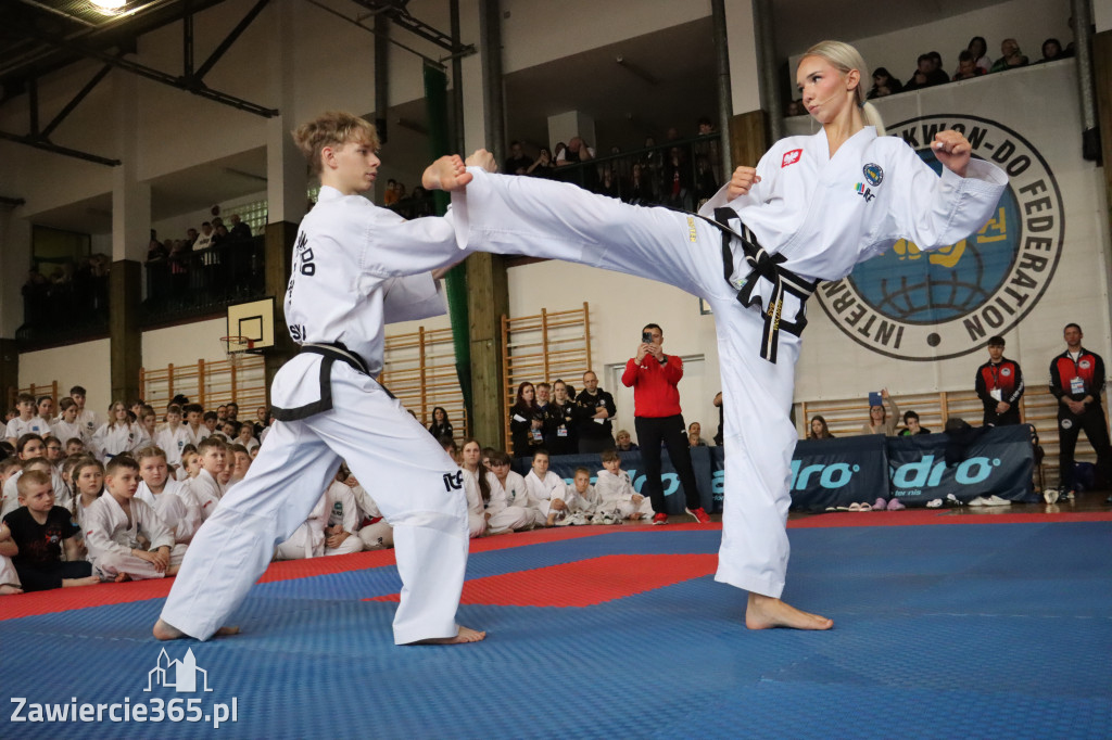 Fotorelacja: Zawody Taekwon-do Jura Cup oraz Międzywojewódzkie Mistrzostwa Juniorów w Łazach