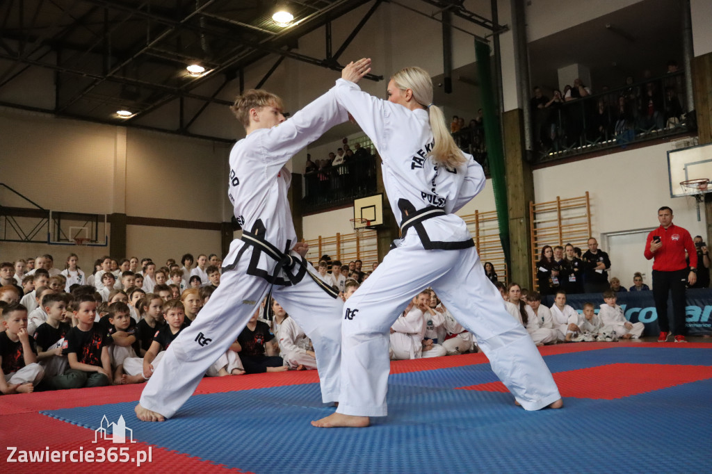 Fotorelacja: Zawody Taekwon-do Jura Cup oraz Międzywojewódzkie Mistrzostwa Juniorów w Łazach