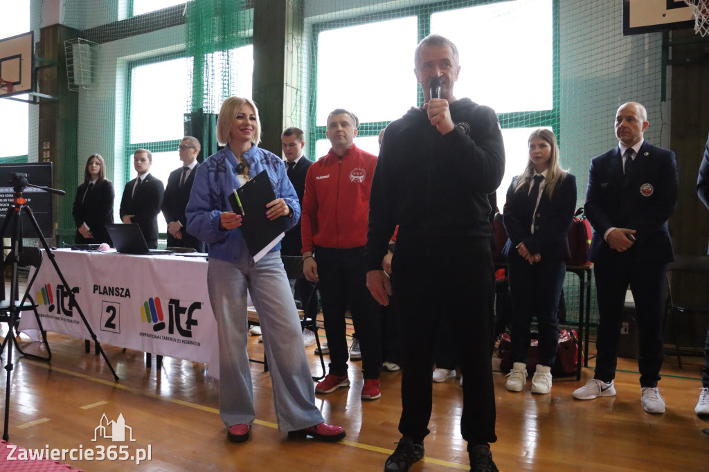 Fotorelacja: Zawody Taekwon-do Jura Cup oraz Międzywojewódzkie Mistrzostwa Juniorów w Łazach