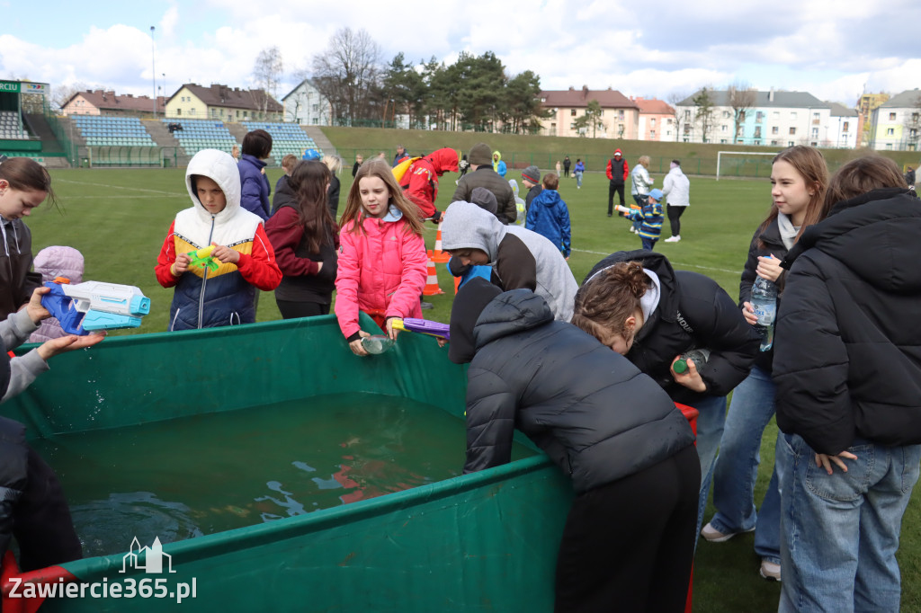 Fotorelacja: Lany Poniedziałek w Zawierciu!