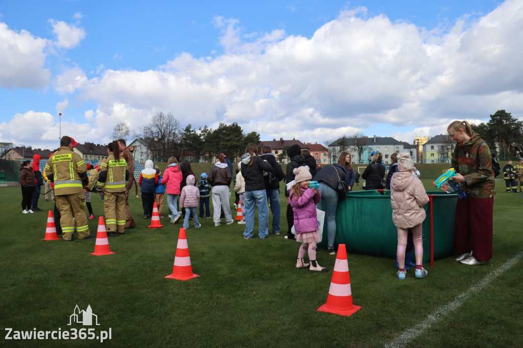 Fotorelacja: Lany Poniedziałek w Zawierciu!