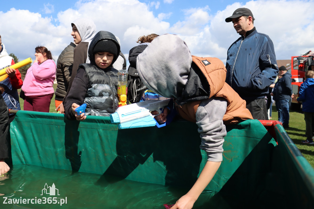 Fotorelacja: Lany Poniedziałek w Zawierciu!