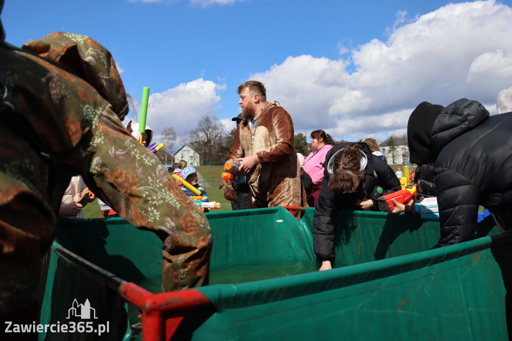 Fotorelacja: Lany Poniedziałek w Zawierciu!