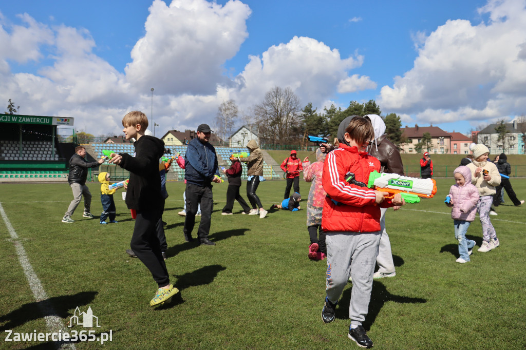 Fotorelacja: Lany Poniedziałek w Zawierciu!