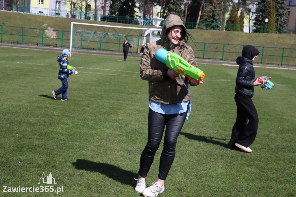 Fotorelacja: Lany Poniedziałek w Zawierciu!