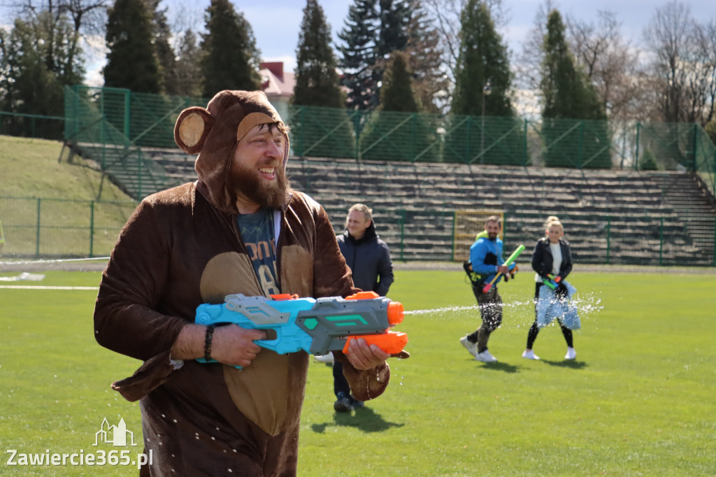 Fotorelacja: Lany Poniedziałek w Zawierciu!