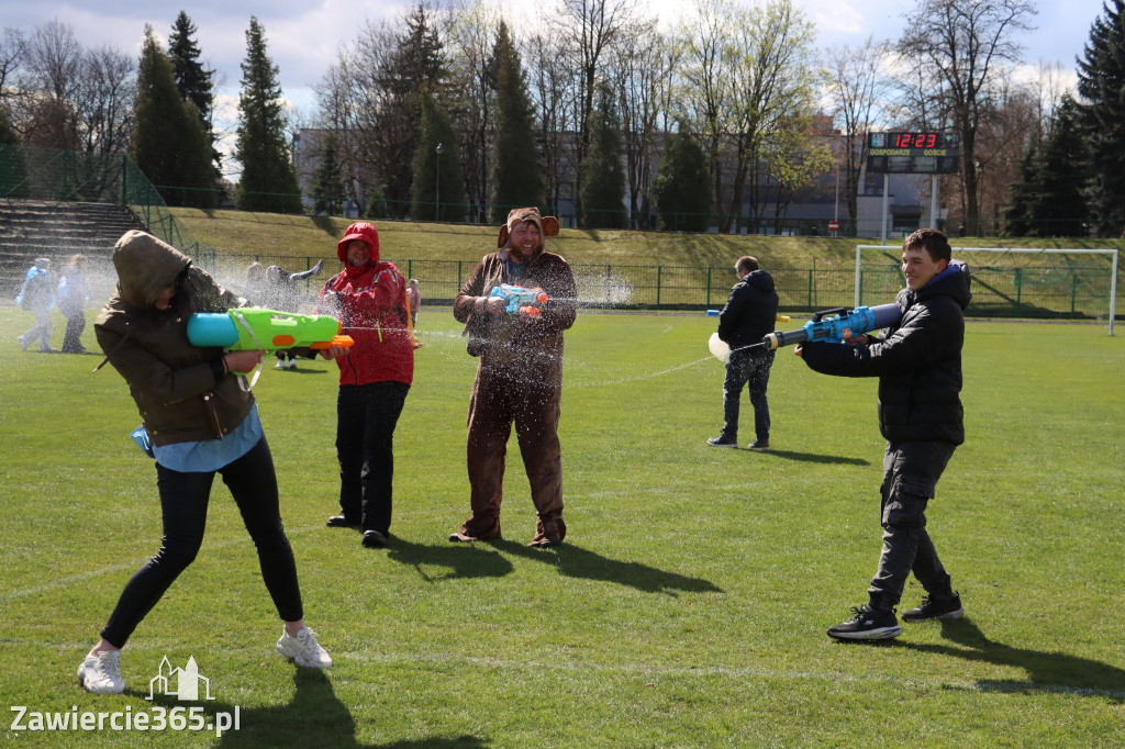 Fotorelacja: Lany Poniedziałek w Zawierciu!