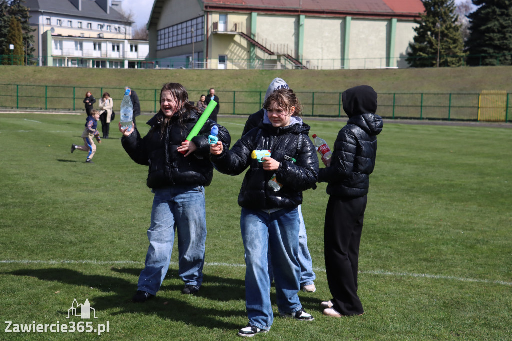 Fotorelacja: Lany Poniedziałek w Zawierciu!