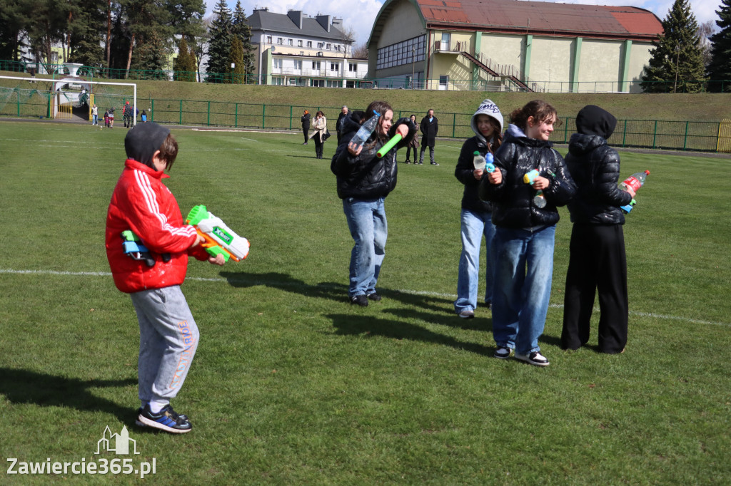 Fotorelacja: Lany Poniedziałek w Zawierciu!