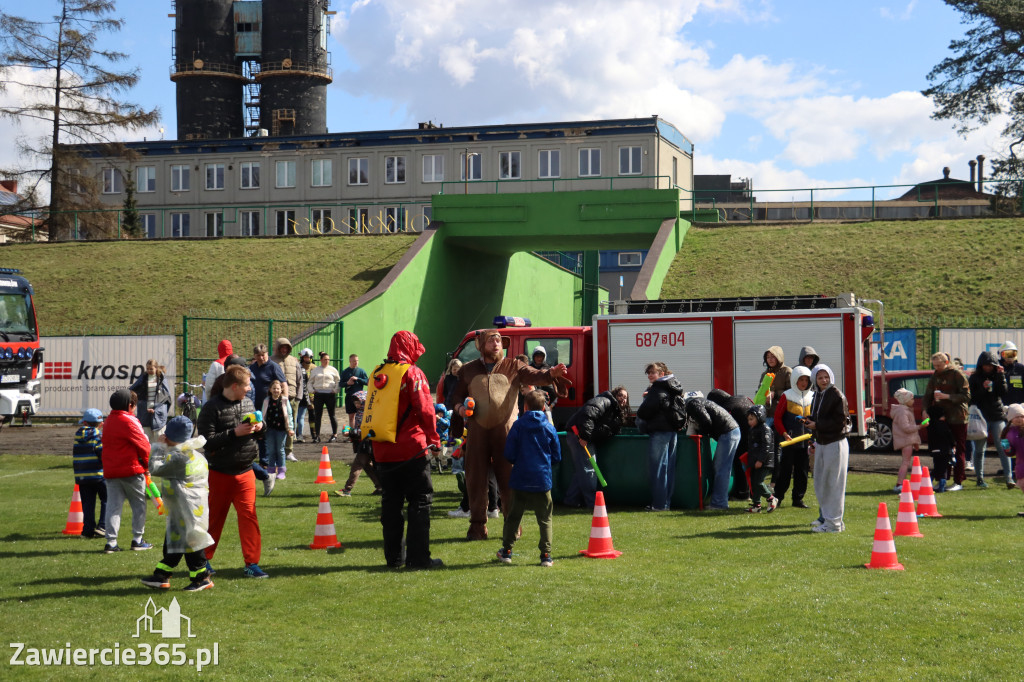 Fotorelacja: Lany Poniedziałek w Zawierciu!