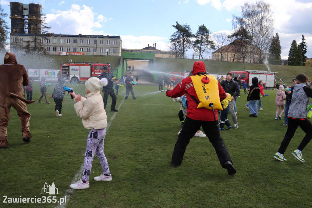 Fotorelacja: Lany Poniedziałek w Zawierciu!