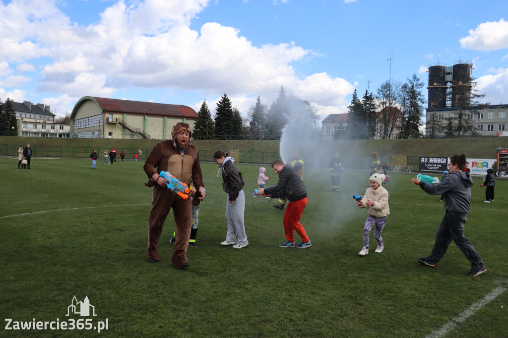 Fotorelacja: Lany Poniedziałek w Zawierciu!