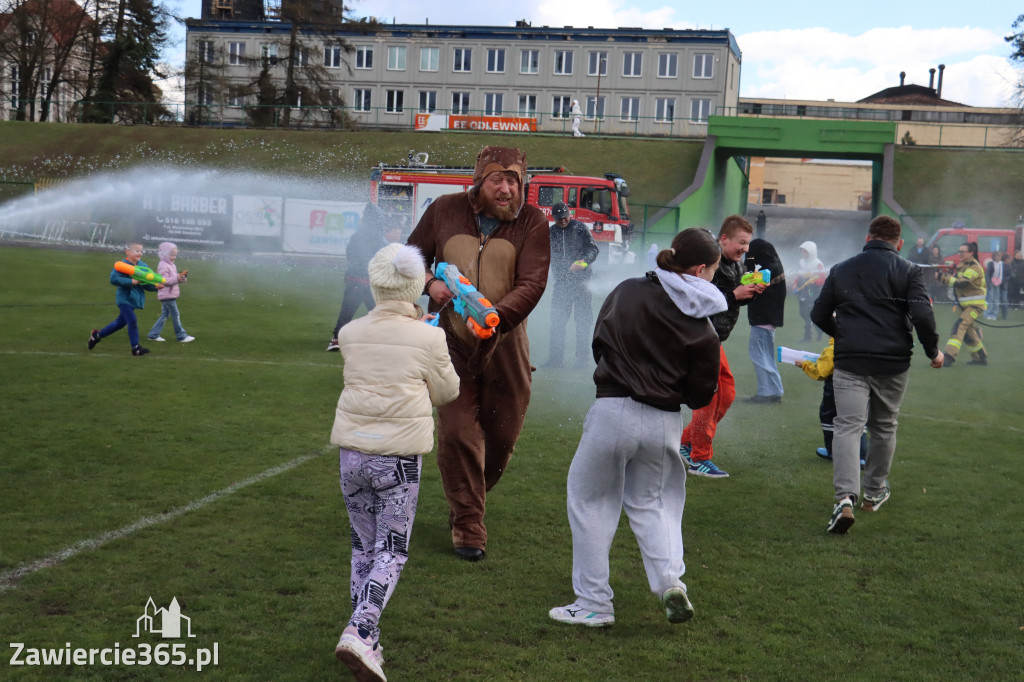 Fotorelacja: Lany Poniedziałek w Zawierciu!