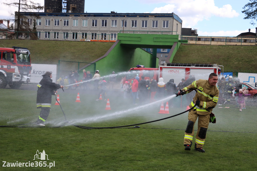 Fotorelacja: Lany Poniedziałek w Zawierciu!