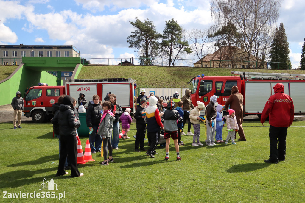 Fotorelacja: Lany Poniedziałek w Zawierciu!