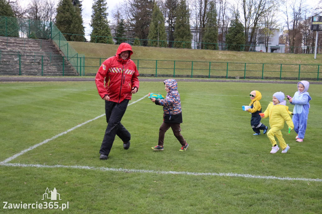 Fotorelacja: Lany Poniedziałek w Zawierciu!