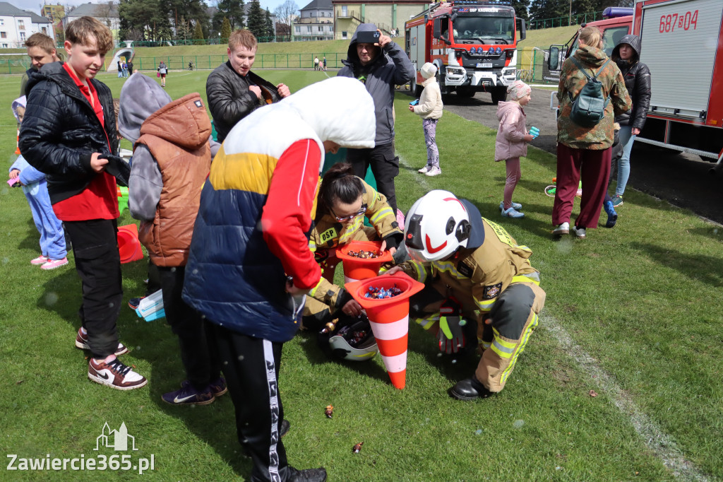 Fotorelacja: Lany Poniedziałek w Zawierciu!
