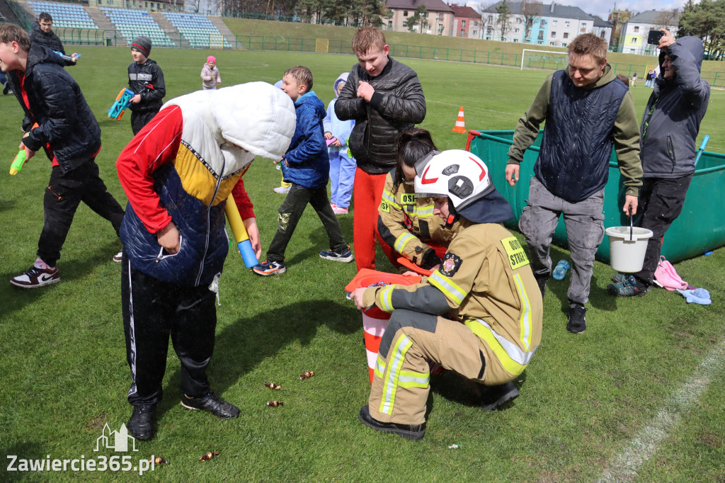 Fotorelacja: Lany Poniedziałek w Zawierciu!