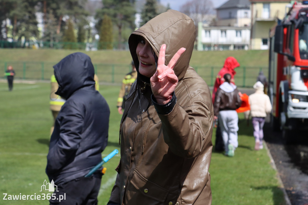 Fotorelacja: Lany Poniedziałek w Zawierciu!