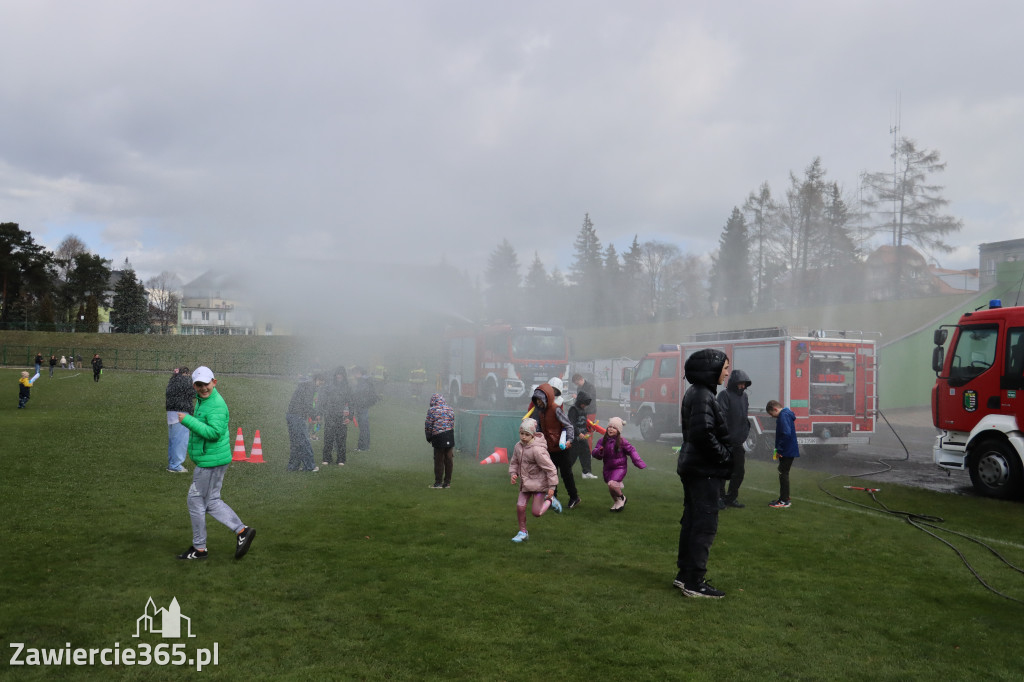 Fotorelacja: Lany Poniedziałek w Zawierciu!