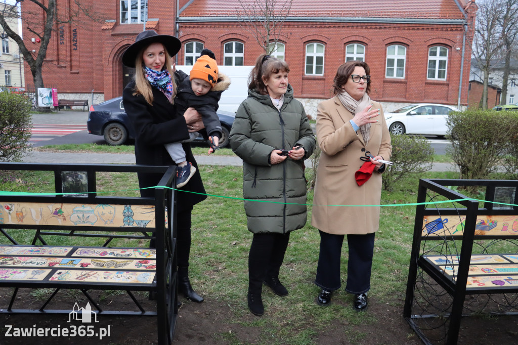 Fotorelacja: Otwarcie instalacji artystycznej  ŁAWECZKI PRZEMYSŁOWEJ PAMIĘCI w Zawierciu