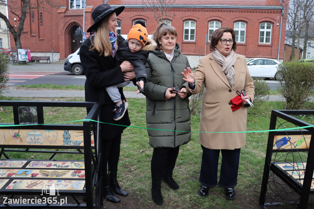 Fotorelacja: Otwarcie instalacji artystycznej  ŁAWECZKI PRZEMYSŁOWEJ PAMIĘCI w Zawierciu