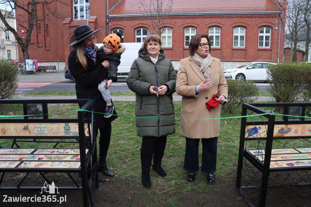 Fotorelacja: Otwarcie instalacji artystycznej  ŁAWECZKI PRZEMYSŁOWEJ PAMIĘCI w Zawierciu