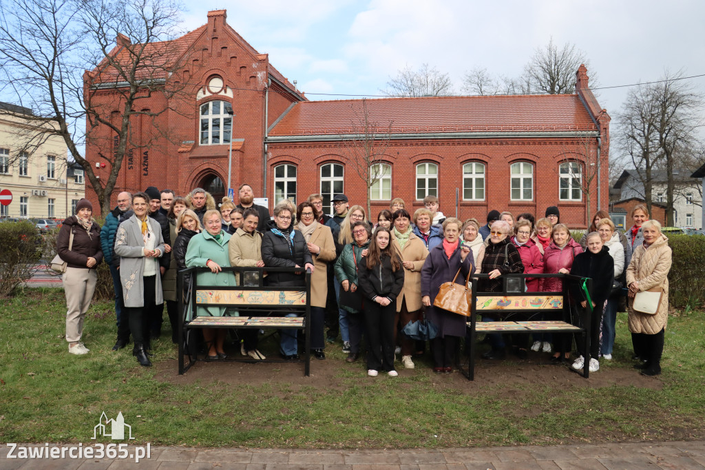 Fotorelacja: Otwarcie instalacji artystycznej  ŁAWECZKI PRZEMYSŁOWEJ PAMIĘCI w Zawierciu