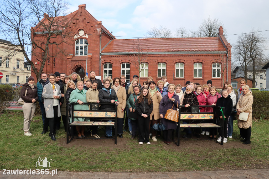 Fotorelacja: Otwarcie instalacji artystycznej  ŁAWECZKI PRZEMYSŁOWEJ PAMIĘCI w Zawierciu