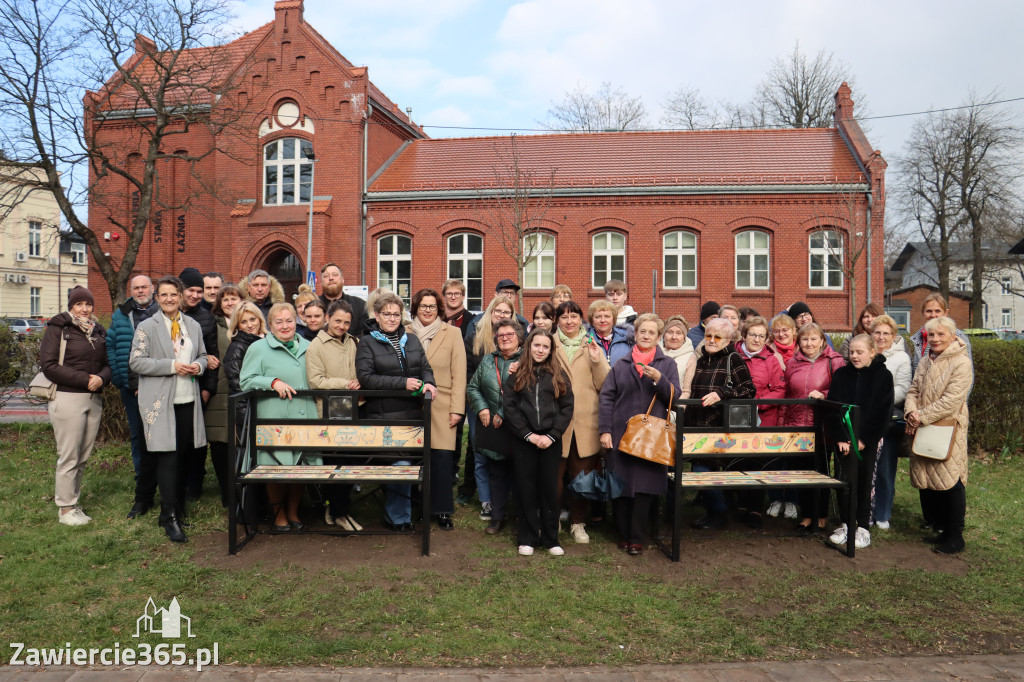 Fotorelacja: Otwarcie instalacji artystycznej  ŁAWECZKI PRZEMYSŁOWEJ PAMIĘCI w Zawierciu