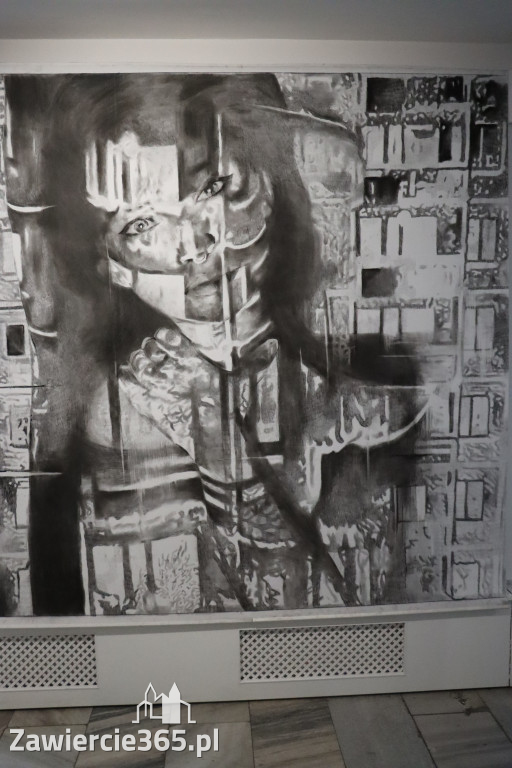 Fotorelacja: Wernisaż wystawy „Między linią a formą II” w MOK Zawiercie