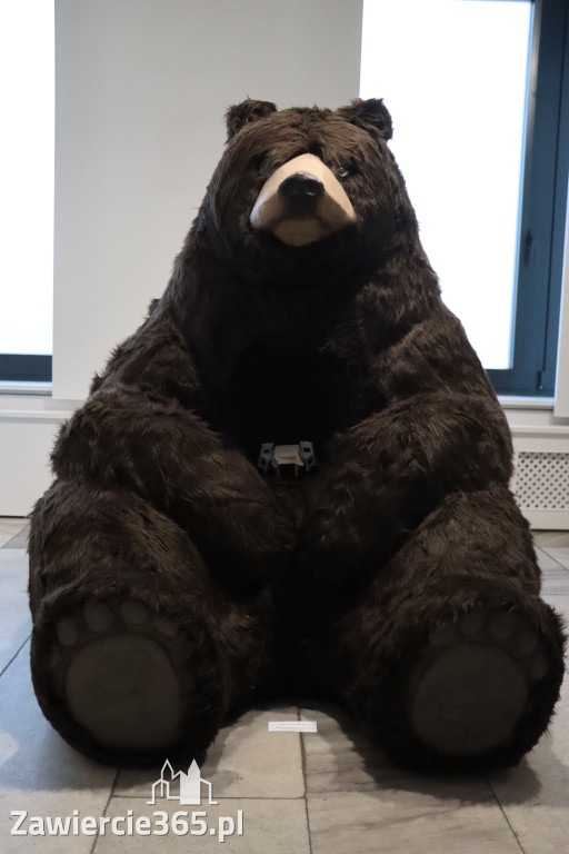 Fotorelacja: Wernisaż wystawy „Między linią a formą II” w MOK Zawiercie