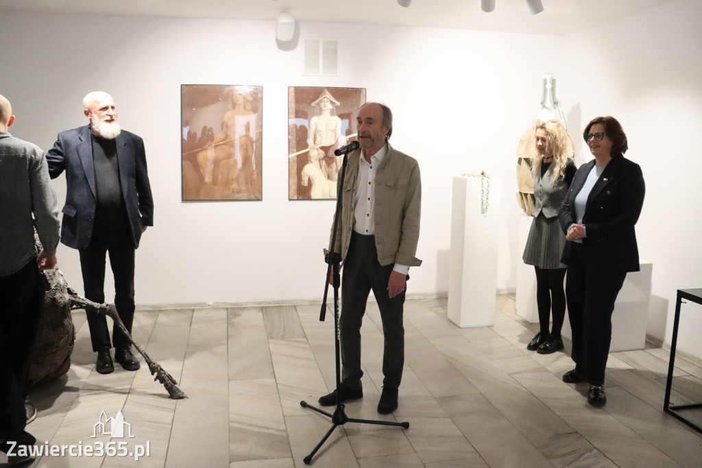 Fotorelacja: Wernisaż wystawy „Między linią a formą II” w MOK Zawiercie