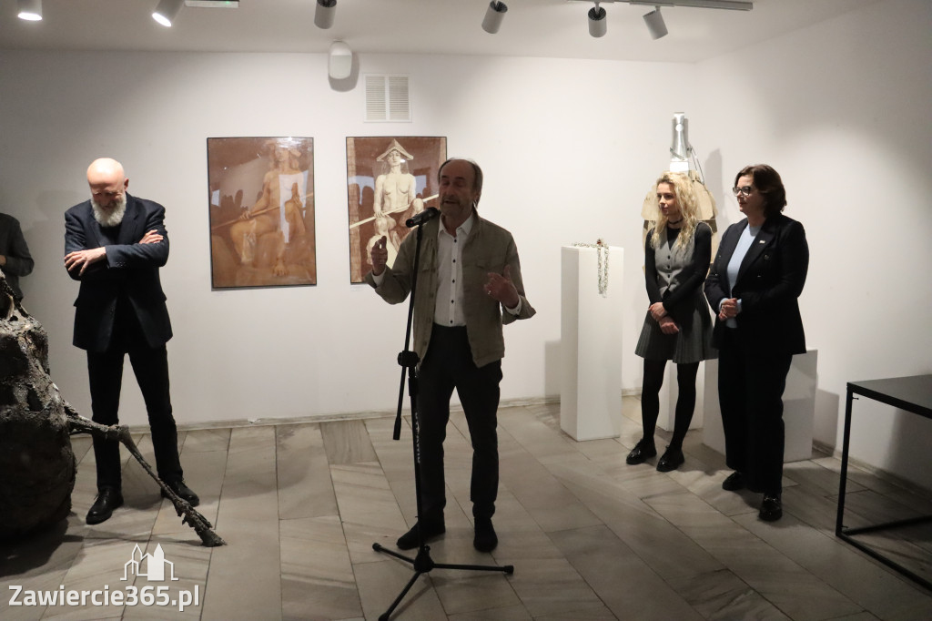 Fotorelacja: Wernisaż wystawy „Między linią a formą II” w MOK Zawiercie