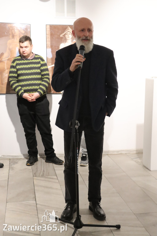 Fotorelacja: Wernisaż wystawy „Między linią a formą II” w MOK Zawiercie