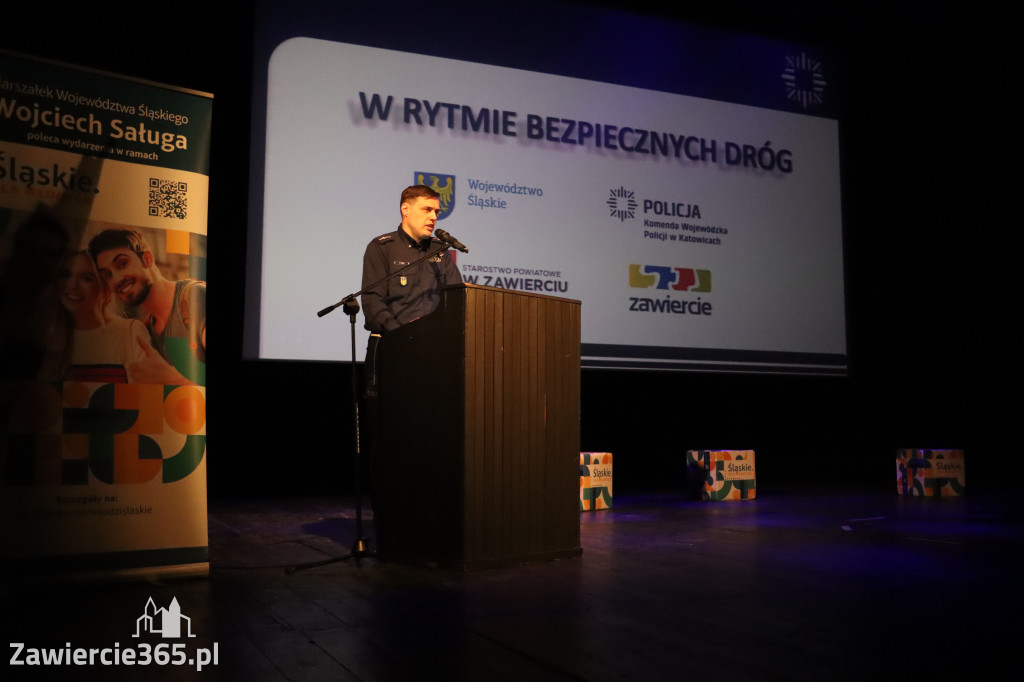 Fotorelacja: W RYTMIE BEZPIECZNYCH DRÓG - spotkanie promujące bezpieczeństwo w Zawierciu