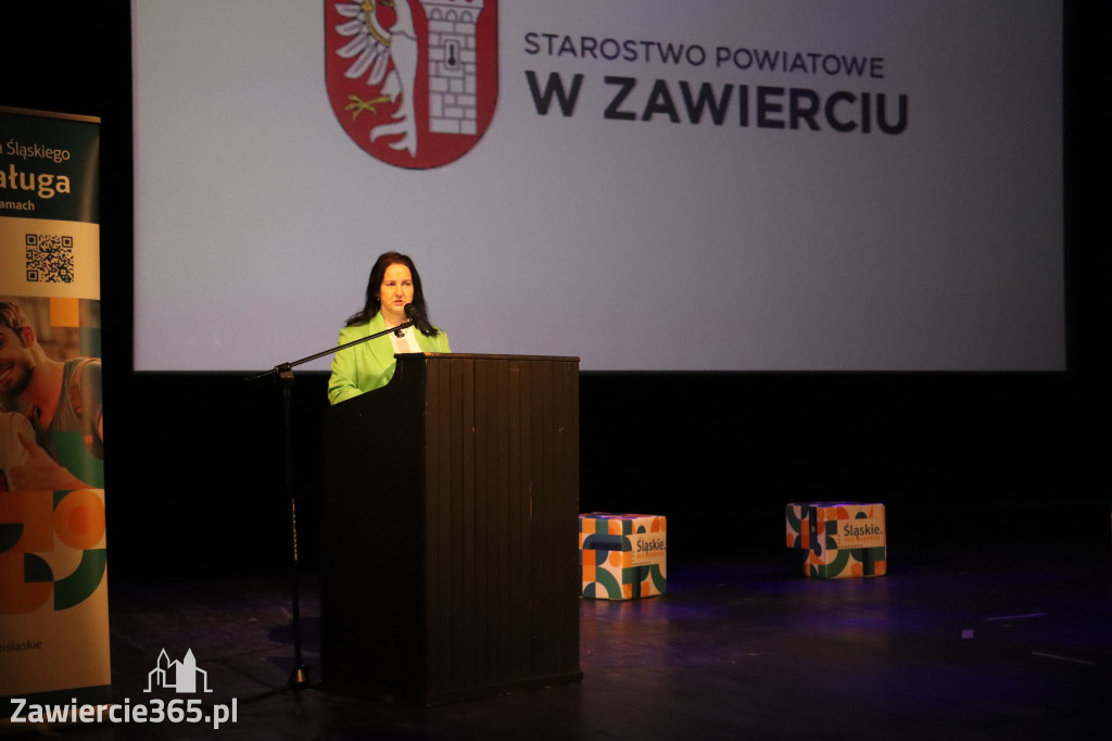 Fotorelacja: W RYTMIE BEZPIECZNYCH DRÓG - spotkanie promujące bezpieczeństwo w Zawierciu