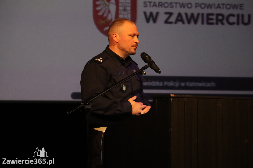 Fotorelacja: W RYTMIE BEZPIECZNYCH DRÓG - spotkanie promujące bezpieczeństwo w Zawierciu